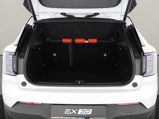 Volvo EX30 CC E60 Twin Performance AWD