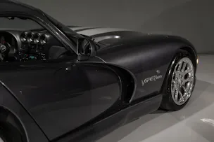 Chrysler Viper GTS