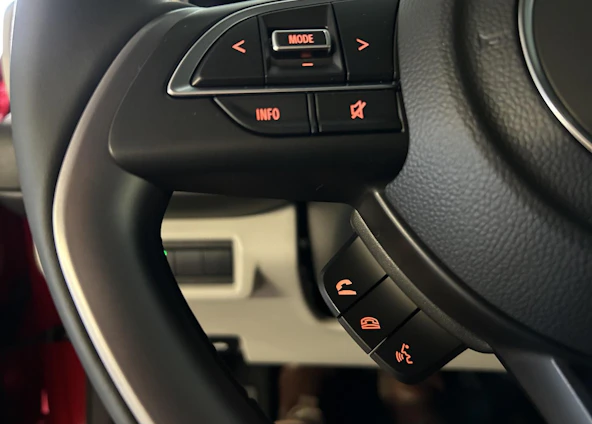 image du véhicule 12 image du véhicule 12