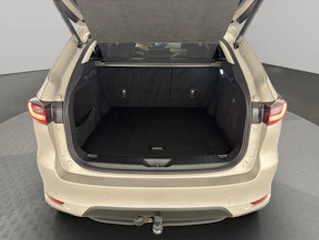 https://vehicle.imgix.net/4248660/088b1b9c-ec52-4eea-9f1e-31a91efb5831.jpg
