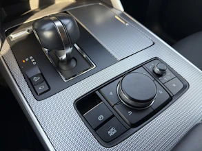 https://vehicle.imgix.net/4248660/2e23ba13-31ab-4432-a6d3-24ca70966ab7.jpg