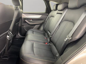 https://vehicle.imgix.net/4248660/d4842146-345d-4403-bd95-a69d99e53729.jpg