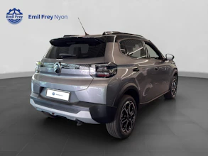 https://vehicle.imgix.net/4248674/d9d143ee-ae46-40cb-ac73-9bcdbe0dec7a.jpg