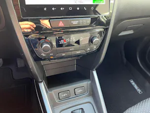 Suzuki Vitara 1.4 T Sakura Hybrid 4x4