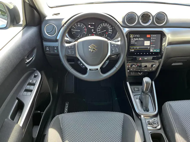 Suzuki Vitara 1.4 T Sakura Hybrid 4x4