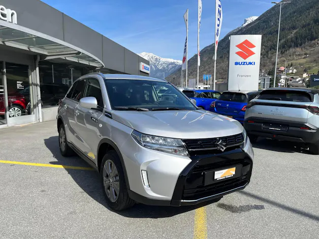 Suzuki Vitara 1.4 T Sakura Hybrid 4x4