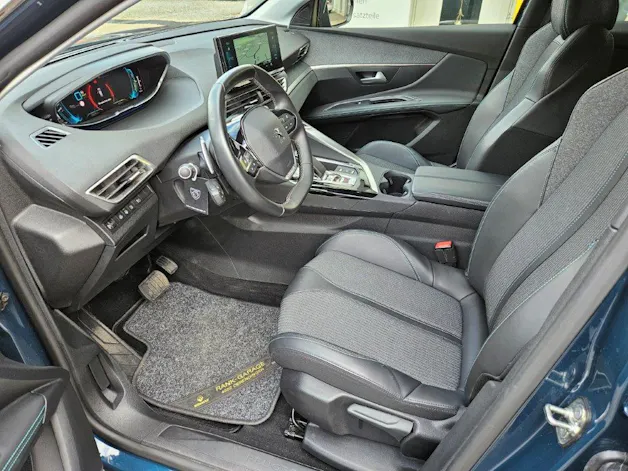 Peugeot 3008 1.6 Plug-in Hybrid Allure Pack