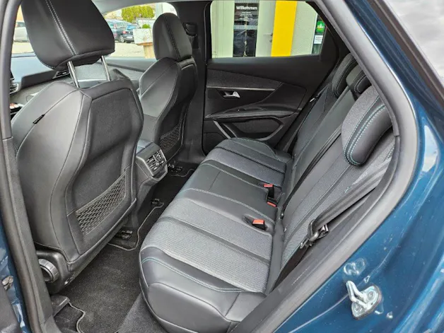 Peugeot 3008 1.6 Plug-in Hybrid Allure Pack