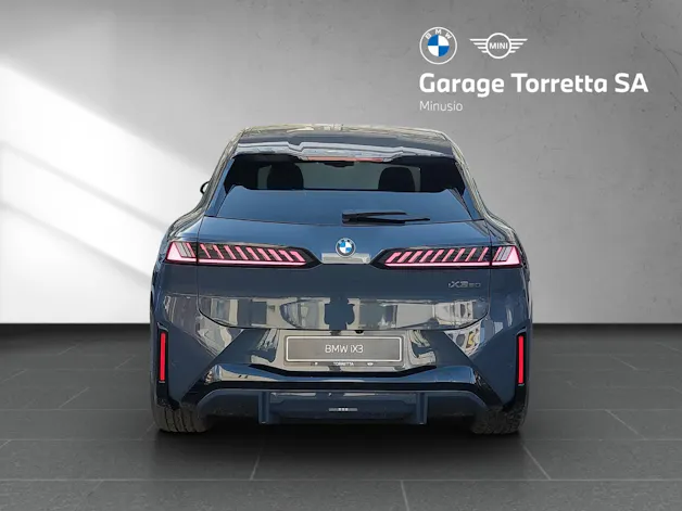 BMW iX3 50 xDrive