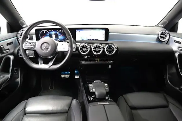 Mercedes-Benz CLA SB 250 AMG Line 4M 7G