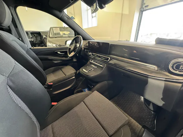 Mercedes-Benz V 300 d lang Style 9G-Tronic