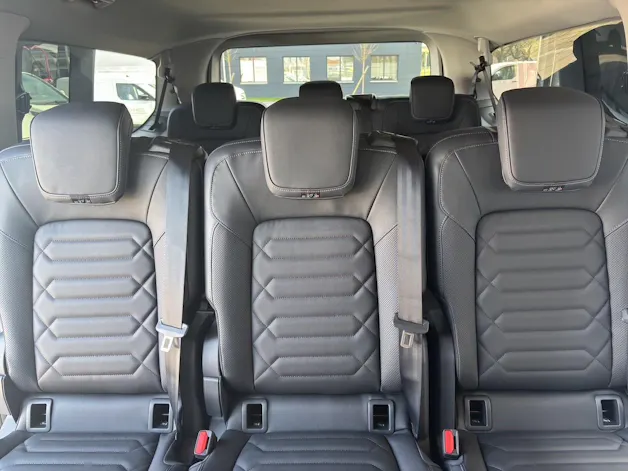 Ford Tourneo C Bus 320 L2 2.0 EcoBlue 170 Titanium
