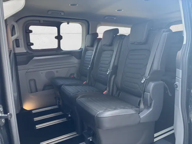 Ford Tourneo C Bus 320 L2 2.0 EcoBlue 170 Titanium