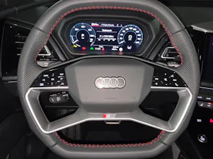 Audi Q4 e-tron 45 Edition Swiss Ski quattro