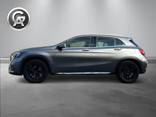 Mercedes-Benz GLA 250 AMG Line 4Matic 7G-DCT
