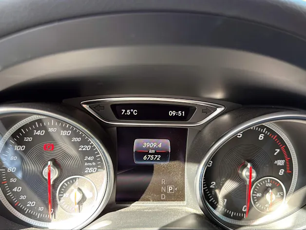 Mercedes-Benz GLA 250 AMG Line 4Matic 7G-DCT
