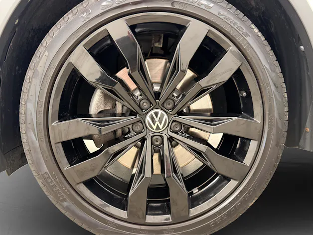 VW Tiguan 2.0 TSI R-Line DSG