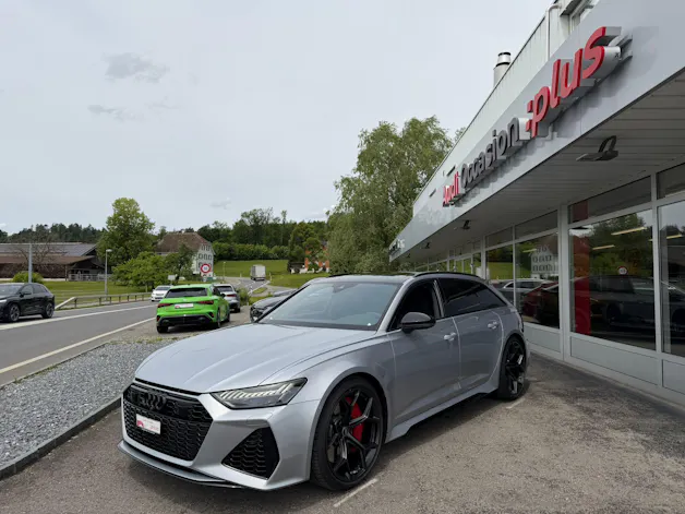 Audi NaviPLUS/Advanced B&O Sound/Umfeldkamera/Panoramadach/AHK/RS Sportauspuffanlage/