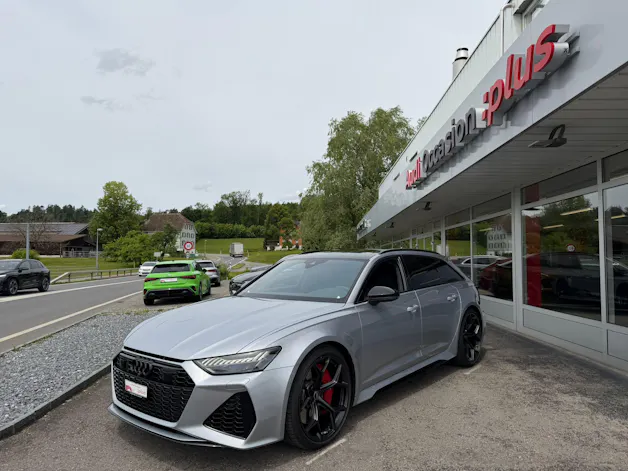 Audi NaviPLUS/Advanced B&O Sound/Umfeldkamera/Panoramadach/AHK/RS Sportauspuffanlage/