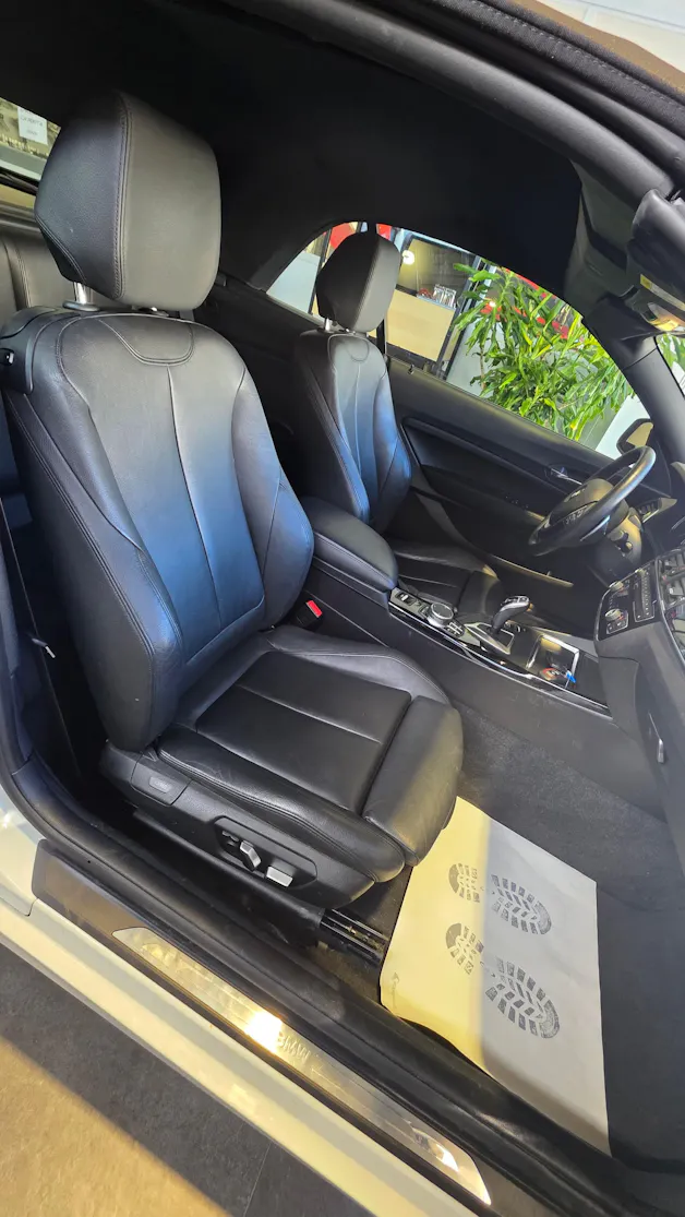 BMW 220i Sport Line Steptronic