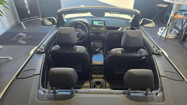 BMW 220i Sport Line Steptronic