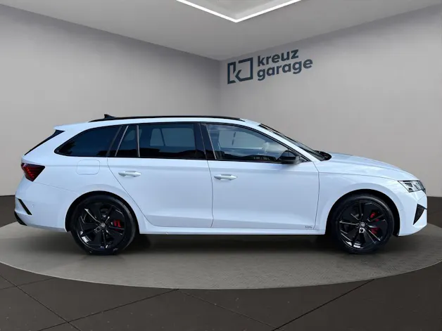 Škoda Octavia Combi 2.0 TSI DSG RS