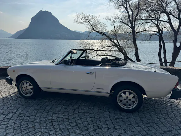 Fiat 2000 IE