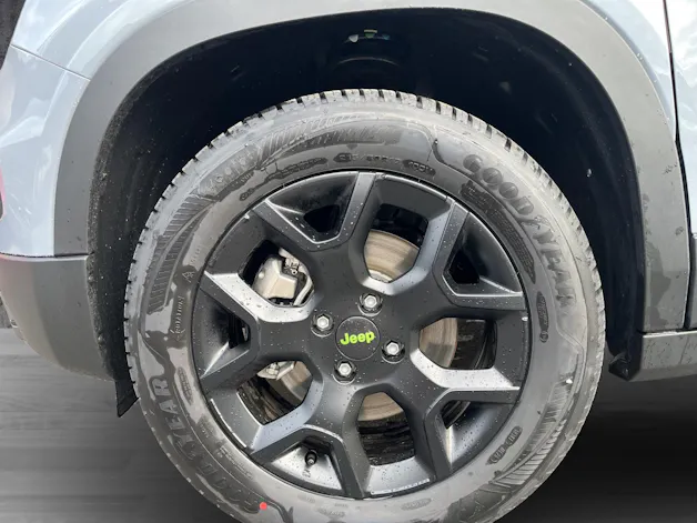 Jeep Avenger 1.2 MHEV Upland Pack Plus 4xe