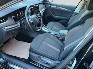 Škoda Octavia Combi 2.0 TDI DSG Scout 4x4