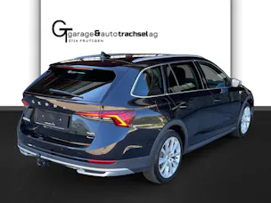 Škoda Octavia Combi 2.0 TDI DSG Scout 4x4