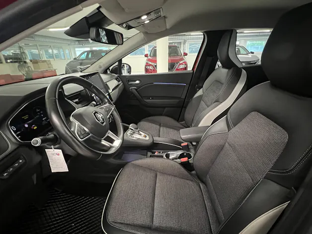 Renault CAPTUR 1.6 E-TECH Plug-in