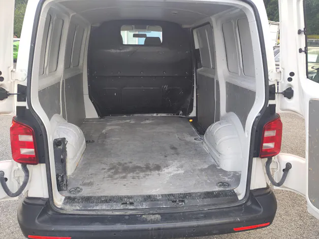 VW T6 2.0 TDI Entry