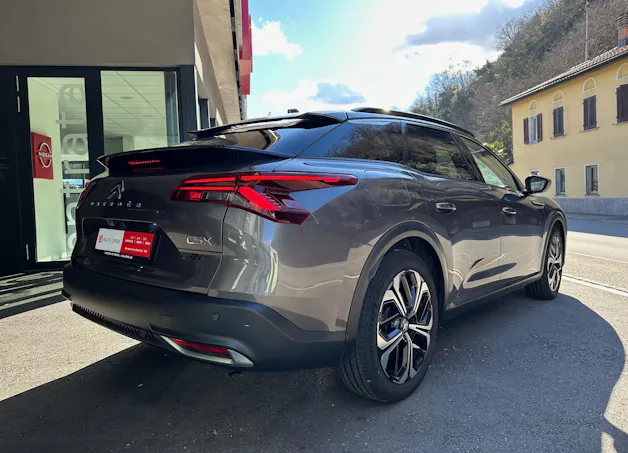 Citroën C5 X 1.6i PHEV Shine e-EAT8