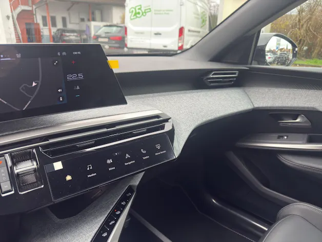 Peugeot 3008 145 e-DSC6 Hybrid Allure