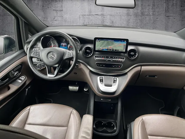Mercedes-Benz V 300 d Avantgarde lang 4matic AMG LINE