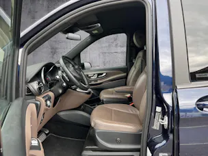 Mercedes-Benz V 300 d Avantgarde lang 4matic AMG LINE
