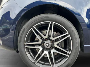 Mercedes-Benz V 300 d Avantgarde lang 4matic AMG LINE