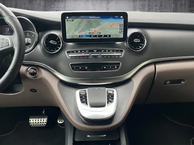 Mercedes-Benz V 300 d Avantgarde lang 4matic AMG LINE