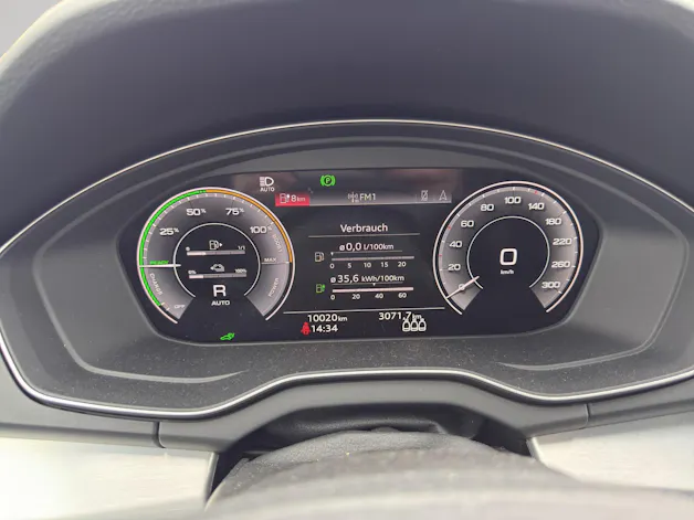 Audi Q5 50 TFSI e PHEV S line quattro S-tronic