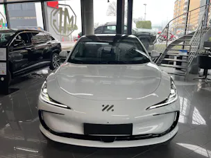 MG IM5 EV 100kWh Performance 19