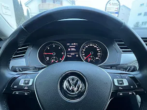 VW Passat Variant 2.0 TDI BMT Trendline DSG