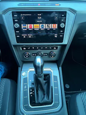 VW Passat Variant 2.0 TDI BMT Trendline DSG