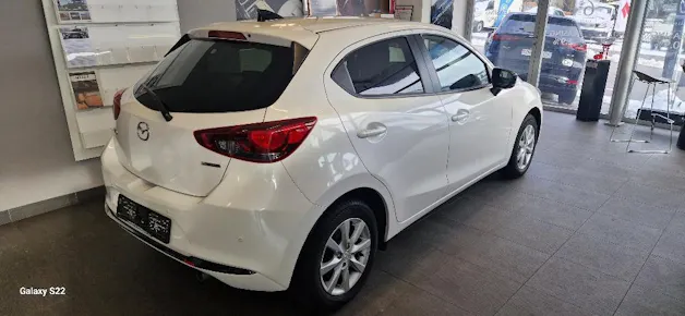 Mazda 2 SKYACTIV-G 90 Homura Automat