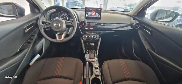 Mazda 2 SKYACTIV-G 90 Homura Automat