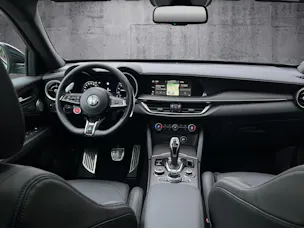 Alfa Romeo Stelvio 2.9 V6 Biturbo Q4 Quadrifoglio SKY