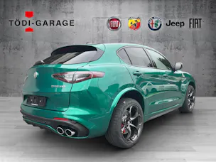 Alfa Romeo Stelvio 2.9 V6 Biturbo Q4 Quadrifoglio SKY