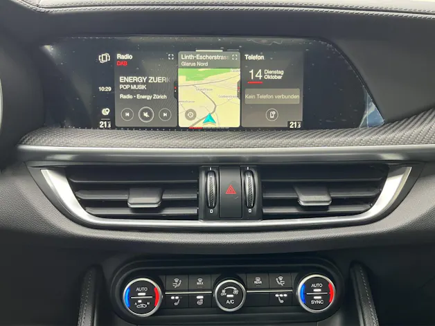 Alfa Romeo Stelvio 2.9 V6 Biturbo Q4 Quadrifoglio SKY