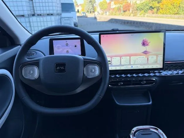 JAC E30X 51 kWh Flagship Pro+