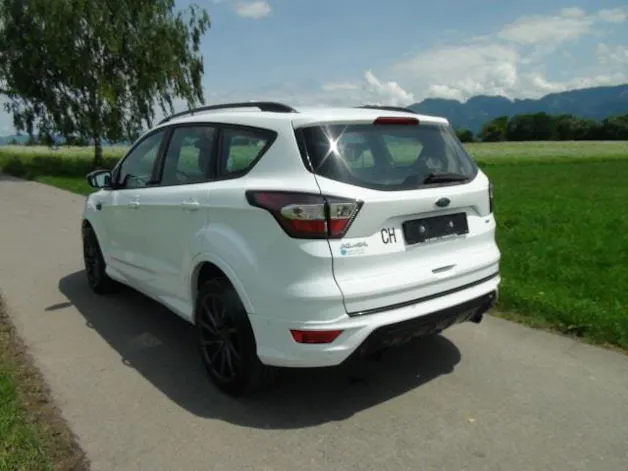 Ford Kuga 2.0 TDCi 150 ST-Line FPS