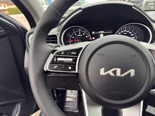 Kia Ceed 1.5 T-GDi MHEV Power DCT